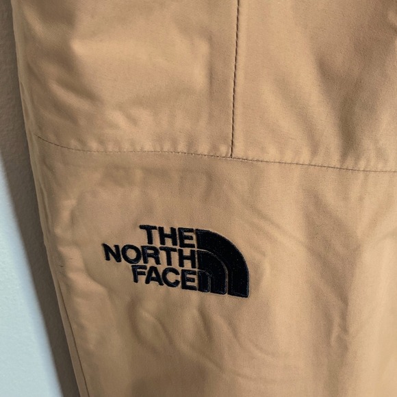 The North Face Women Freedom Insulated Snow Ski Pants Almond Butter 2X MSRP $220 - Picture 8 of 15